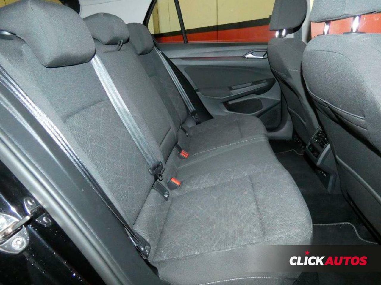 Foto Volkswagen Golf 31