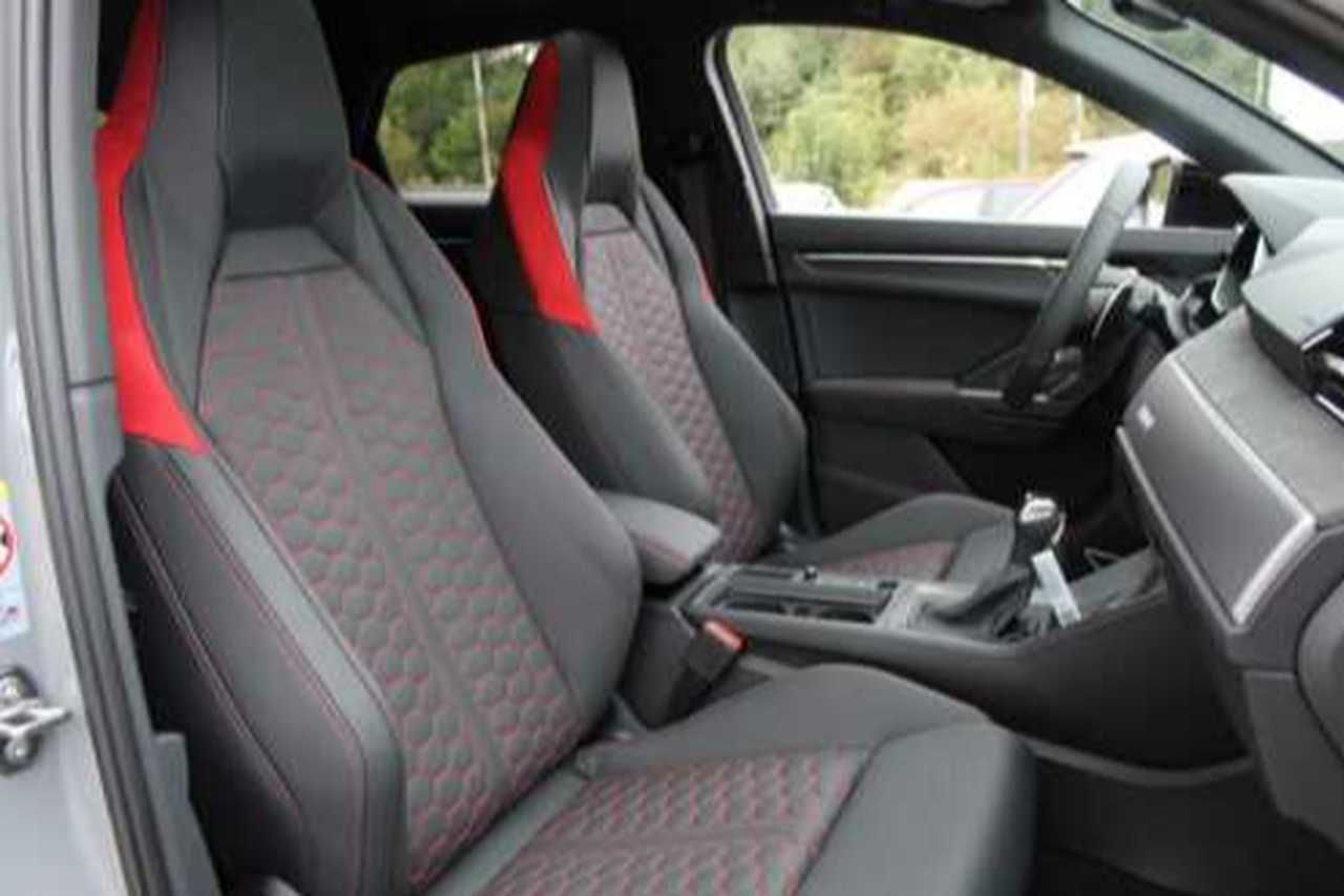 Foto Audi RS Q3 10