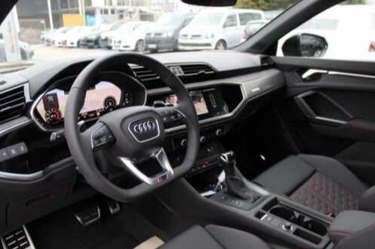 Foto Audi RS Q3 13