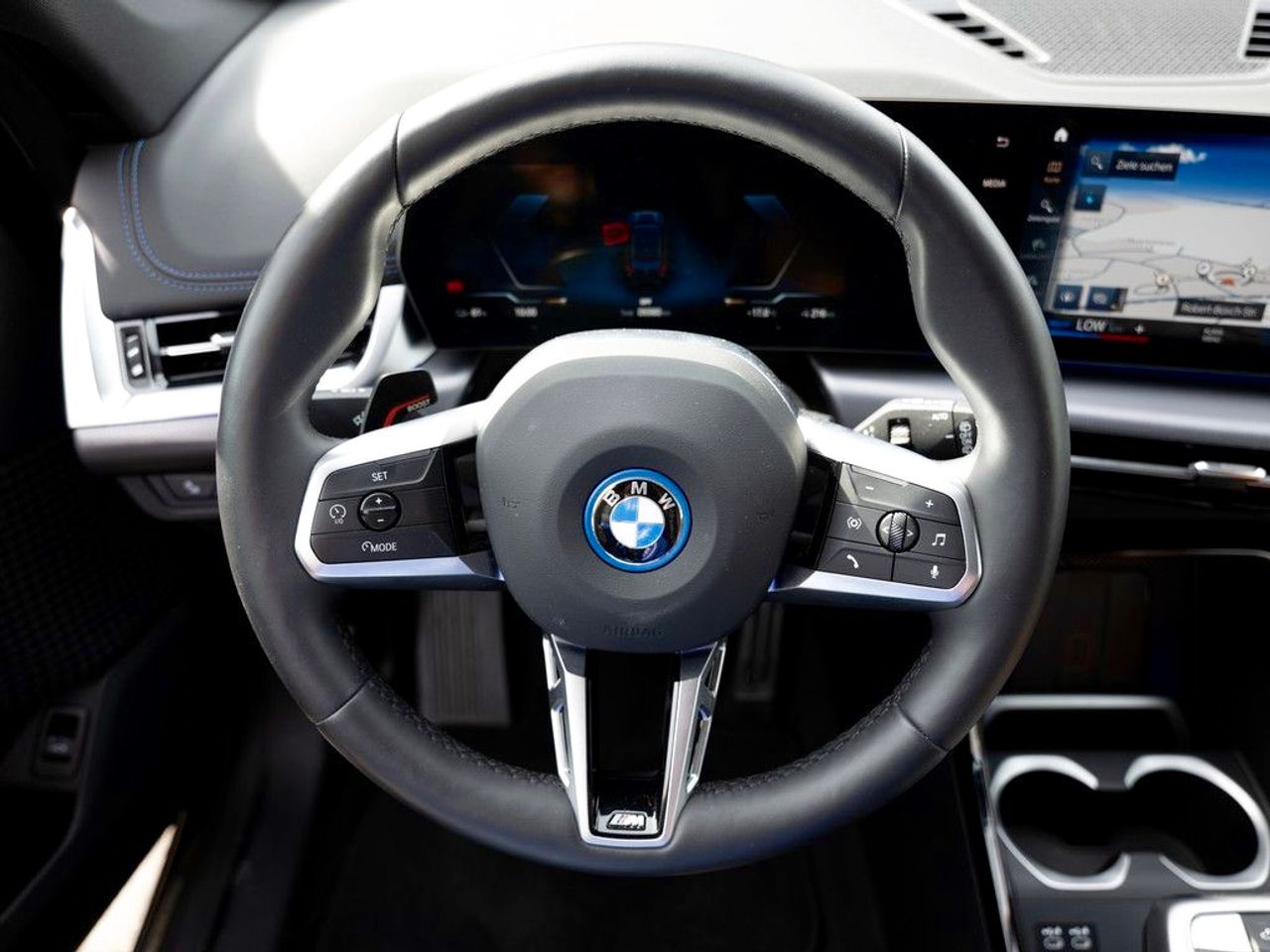 Foto BMW iX3 6