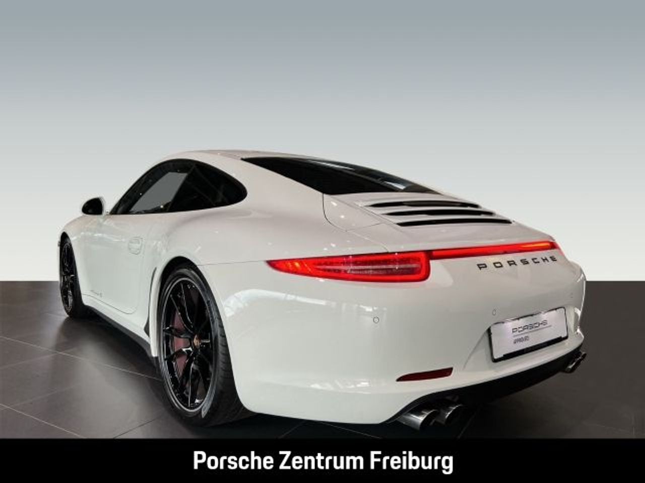 Foto Porsche 911 Carrera 4