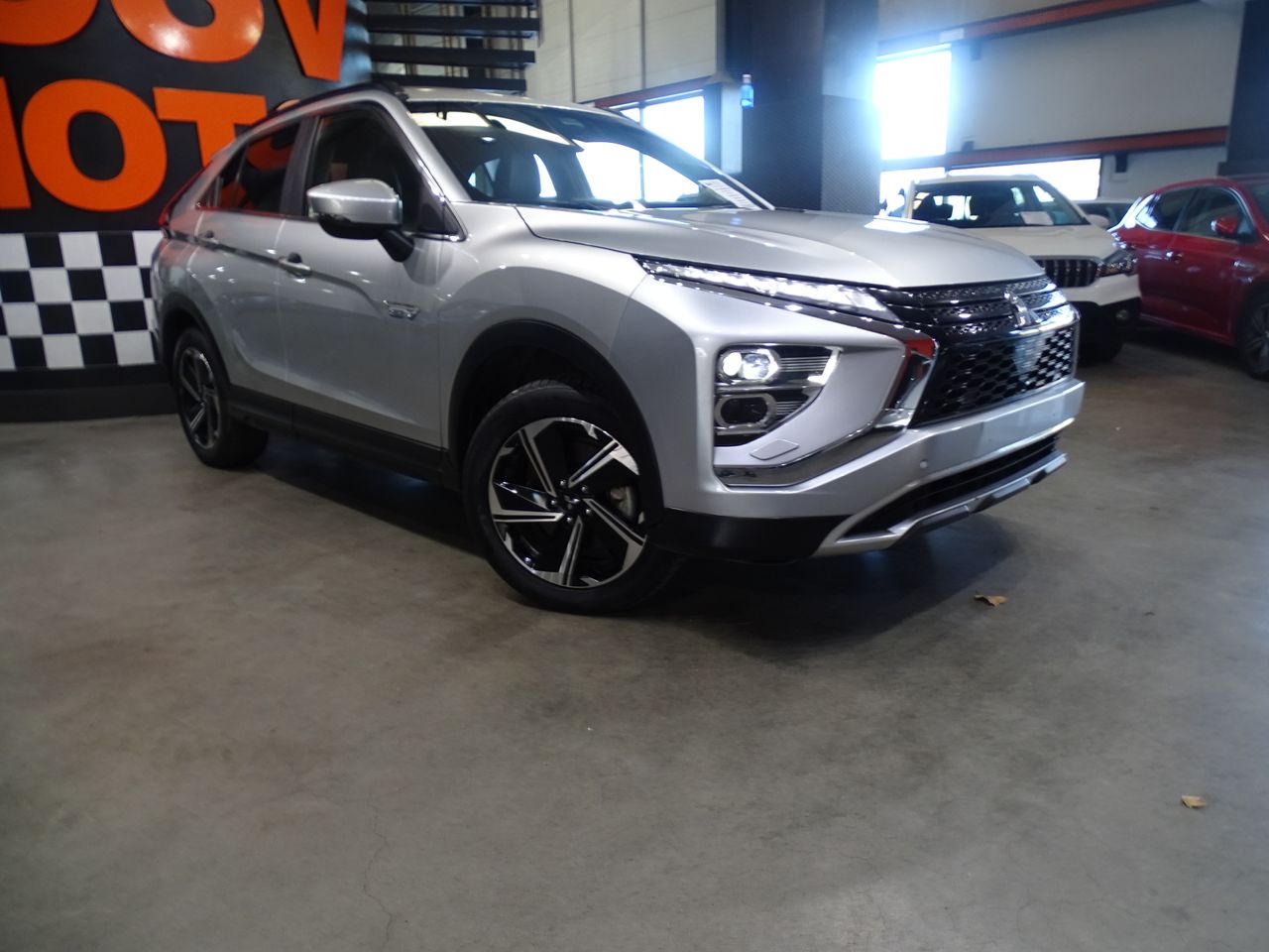 Foto Mitsubishi Eclipse Cross 2