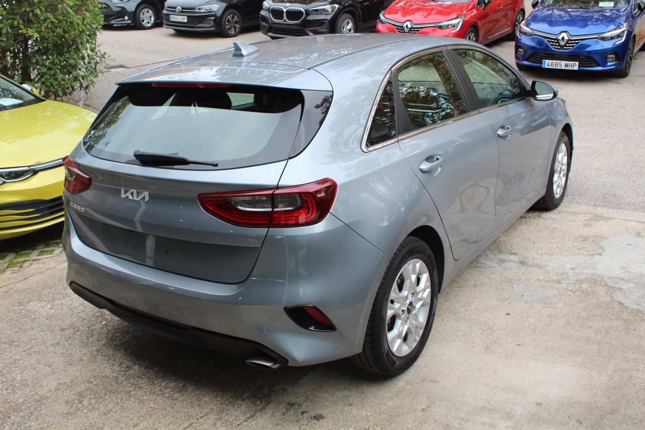 Foto Kia Ceed 6