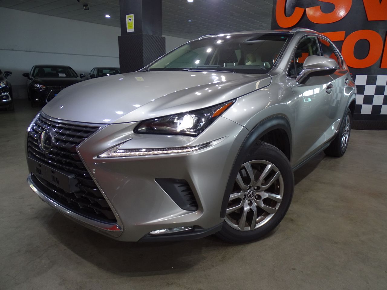 Foto Lexus NX 1