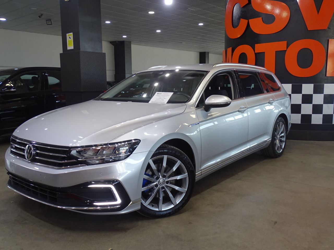 Foto Volkswagen Passat 1