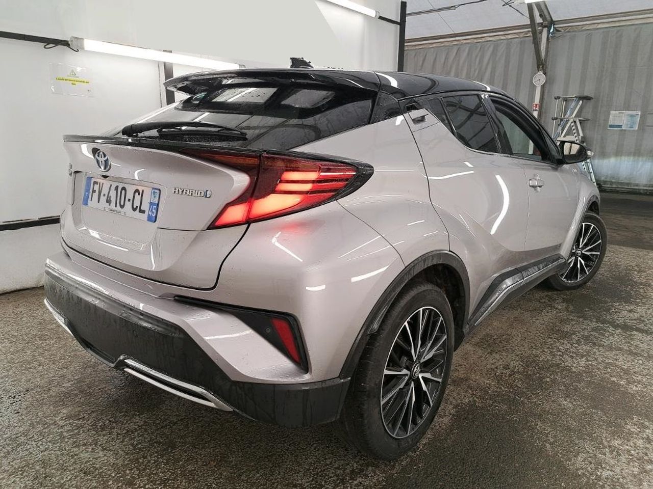 Foto Toyota C-HR 2