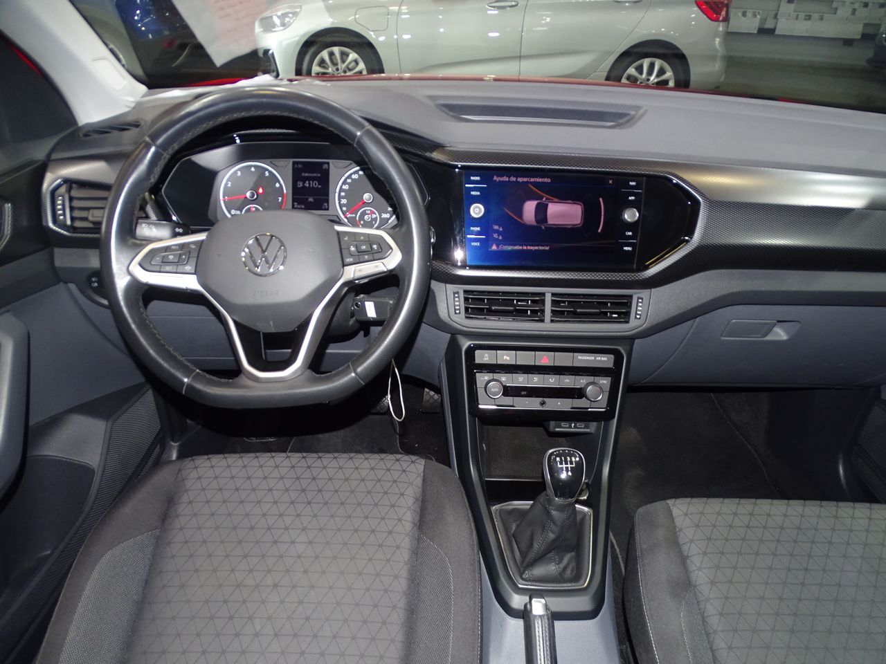 Foto Volkswagen T-Cross 10