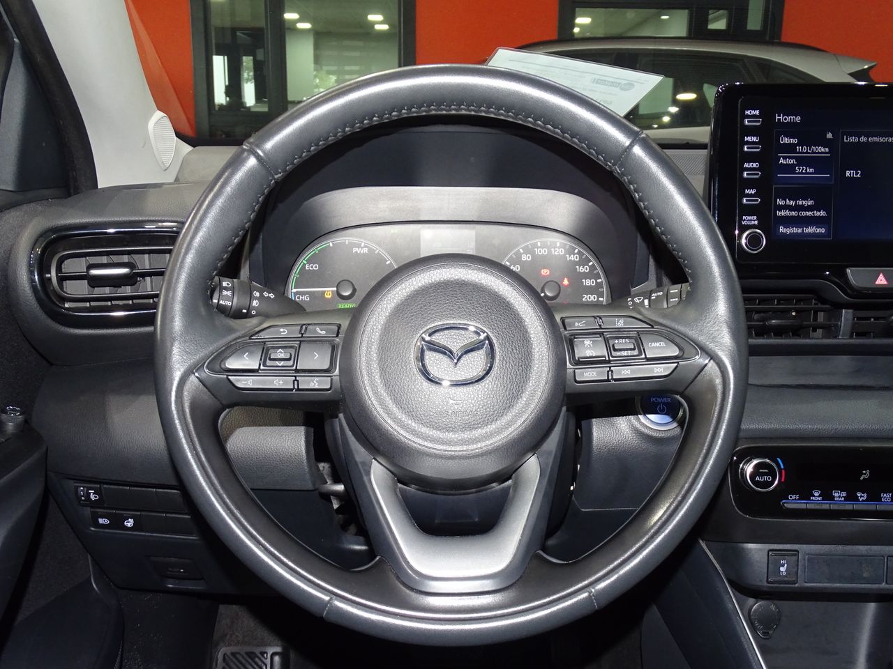 Foto Mazda Mazda2 10