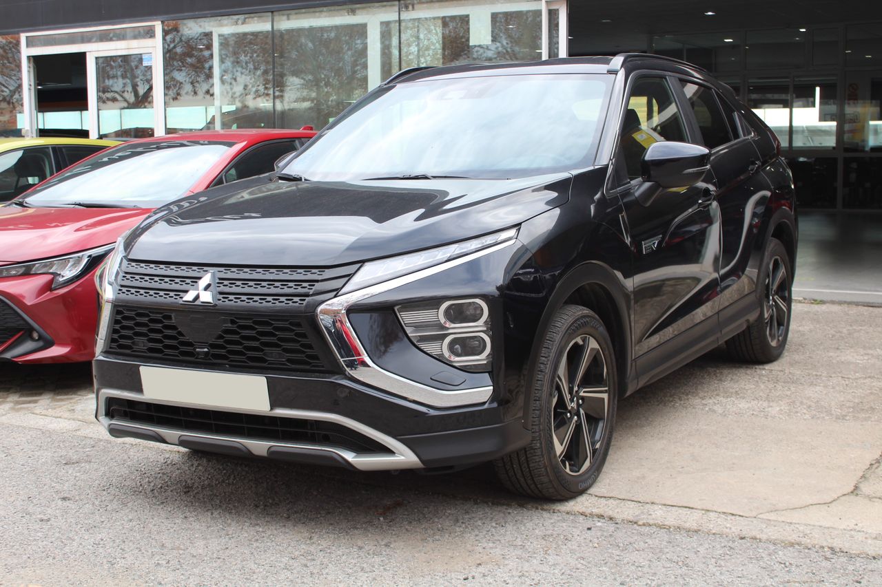 Foto Mitsubishi Eclipse Cross 2