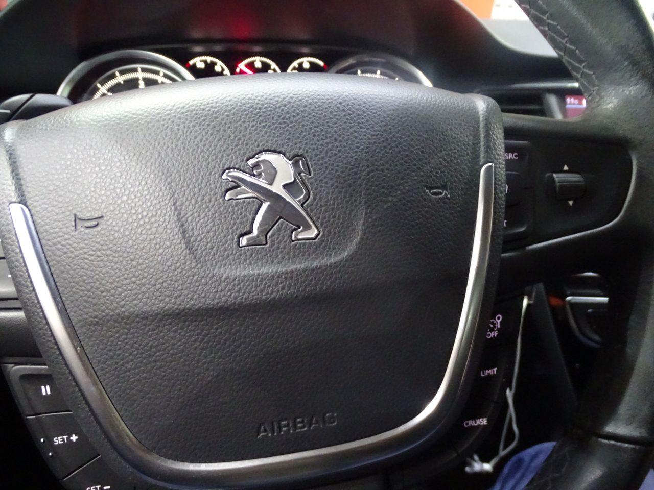 Foto Peugeot 508 17