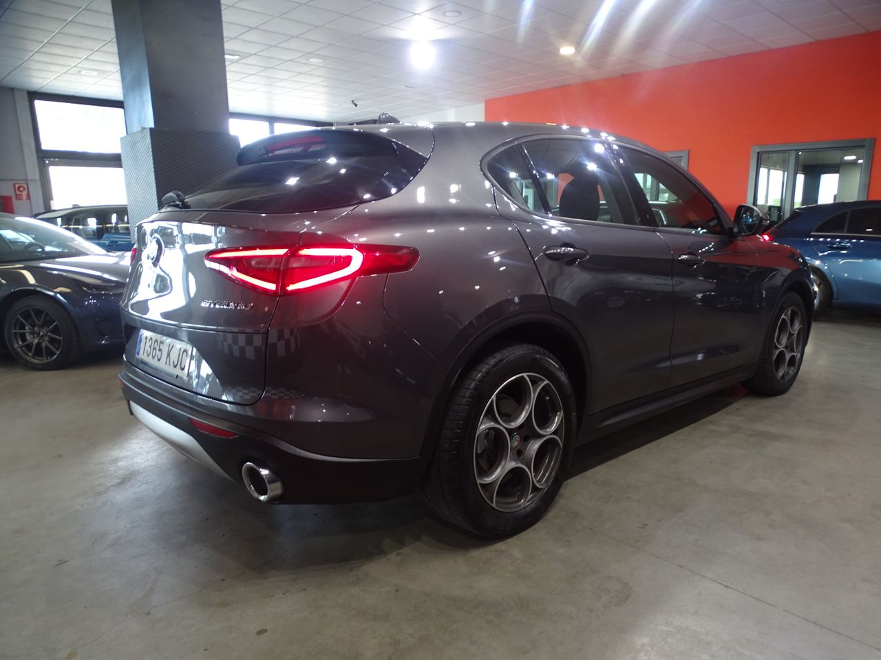 Foto Alfa Romeo Stelvio 5