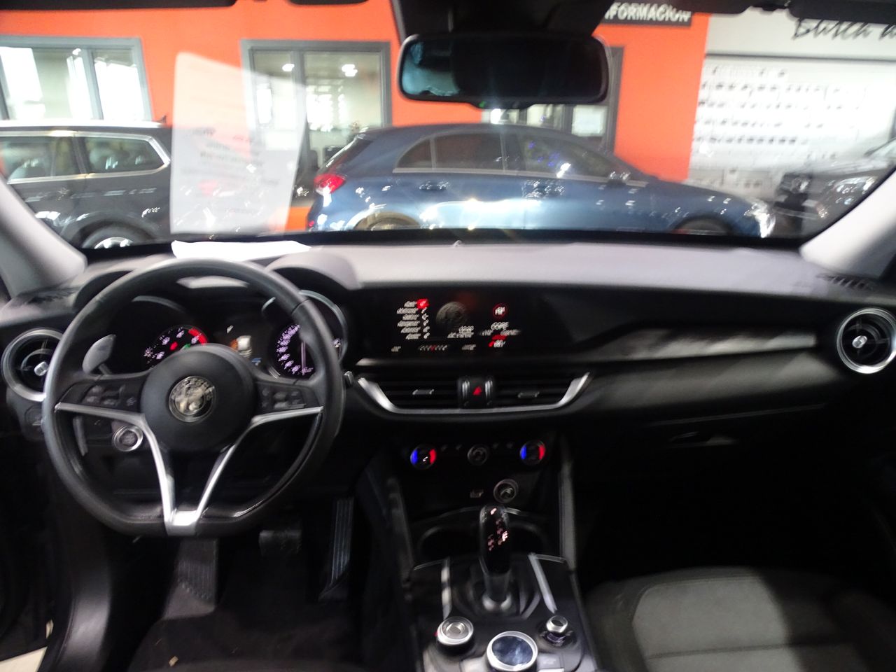 Foto Alfa Romeo Stelvio 9