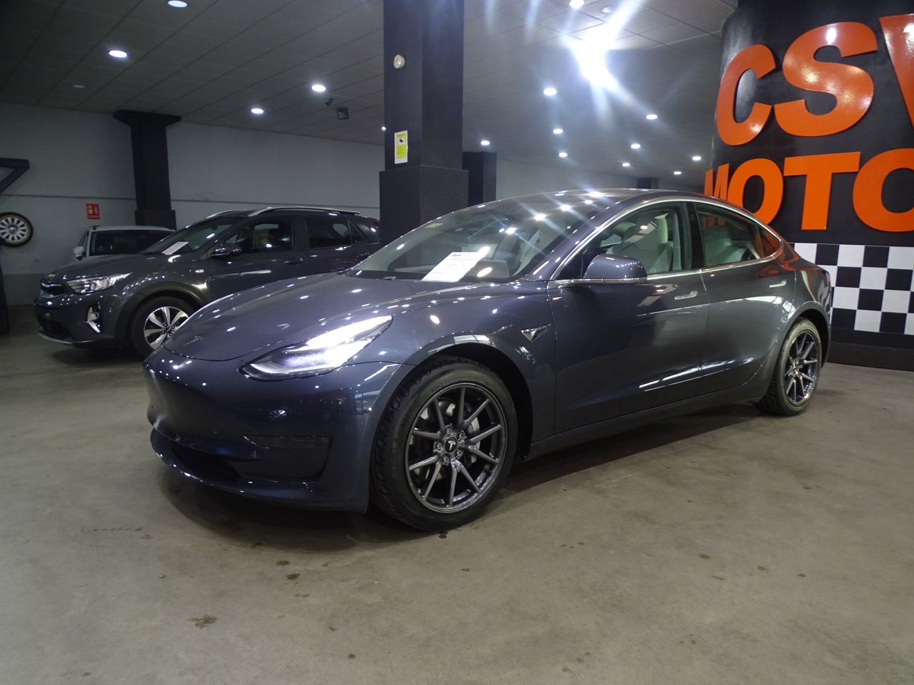 Foto Tesla Model 3 1