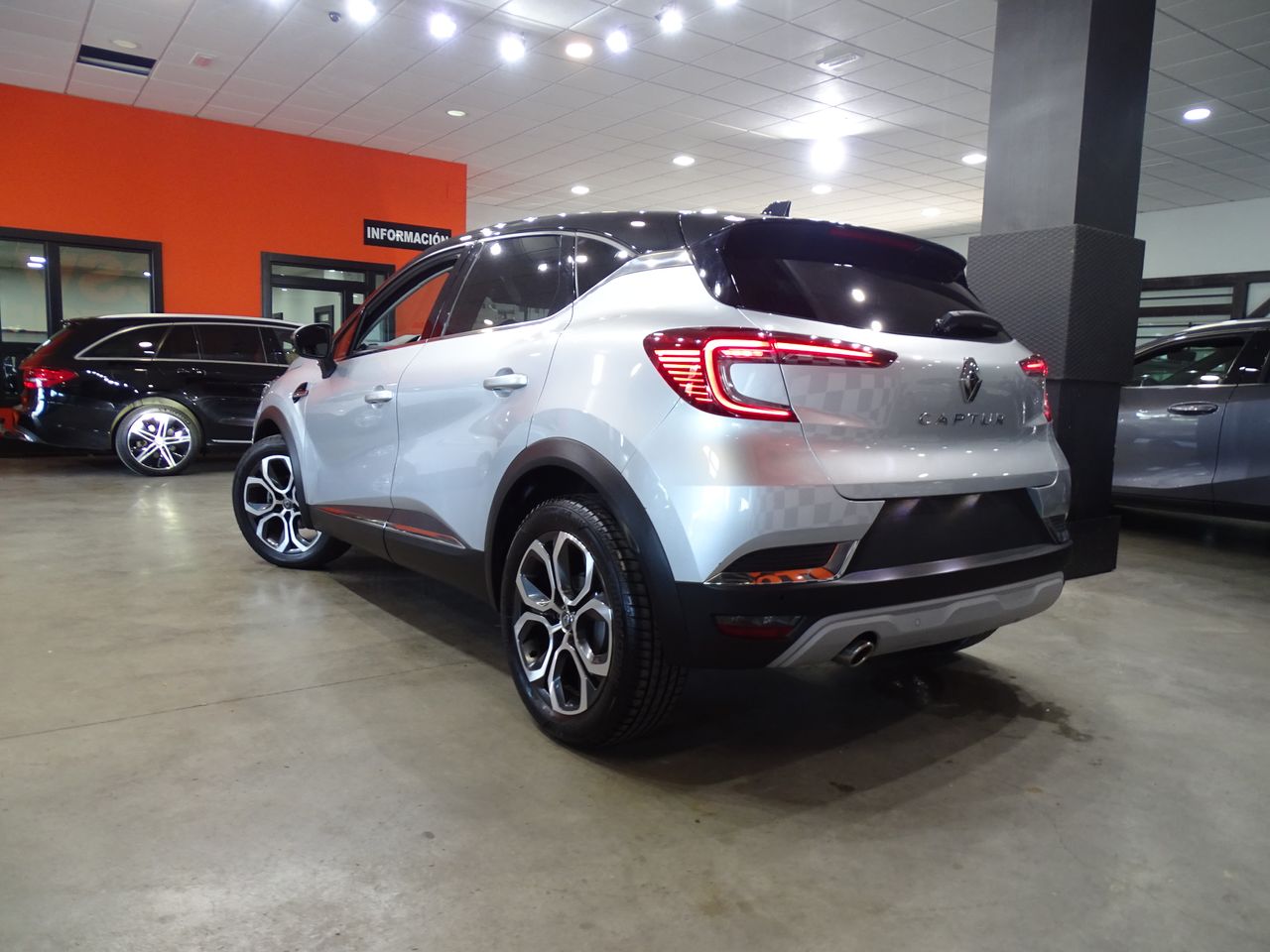 Foto Renault Captur 4