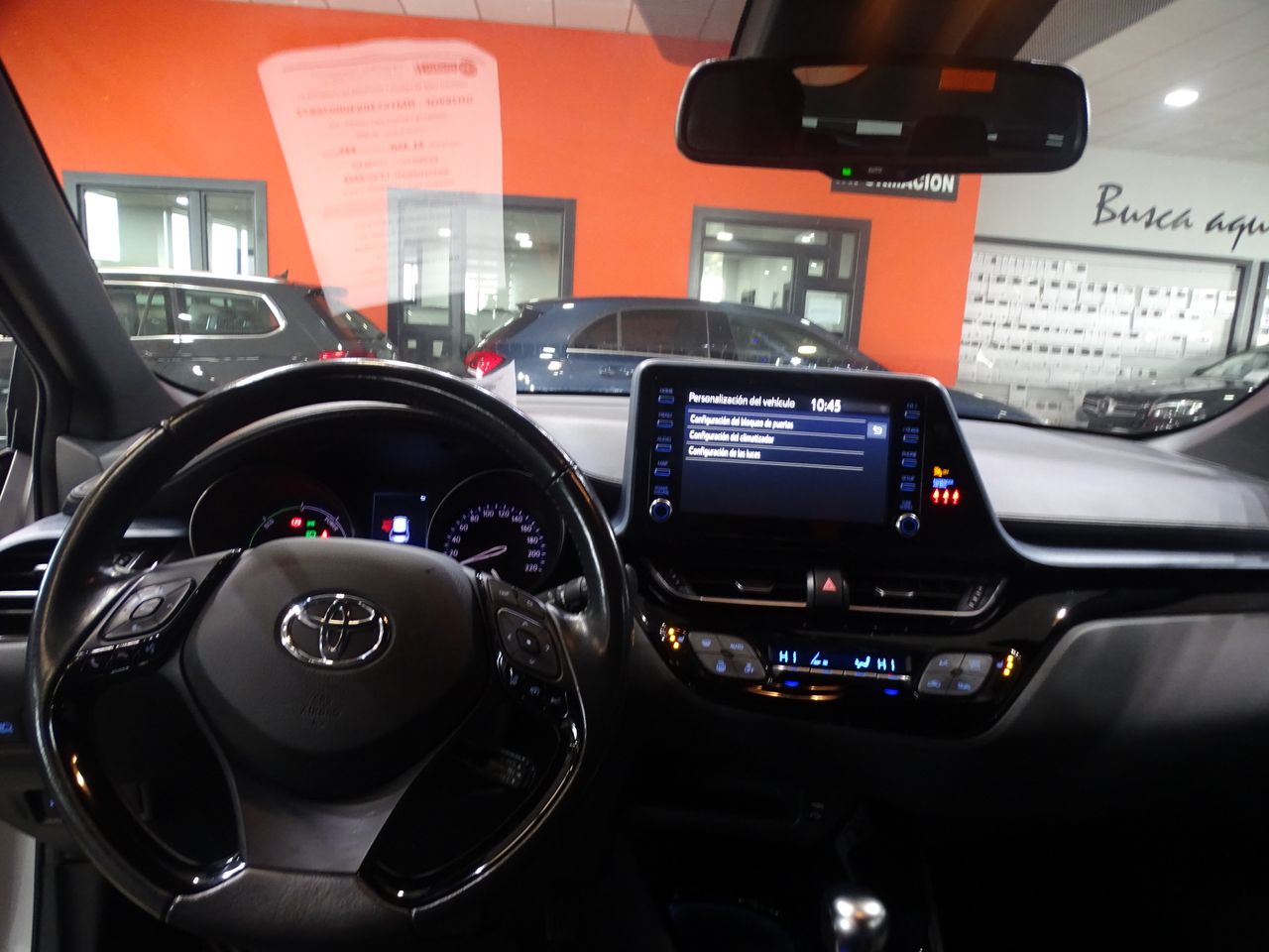 Foto Toyota C-HR 8