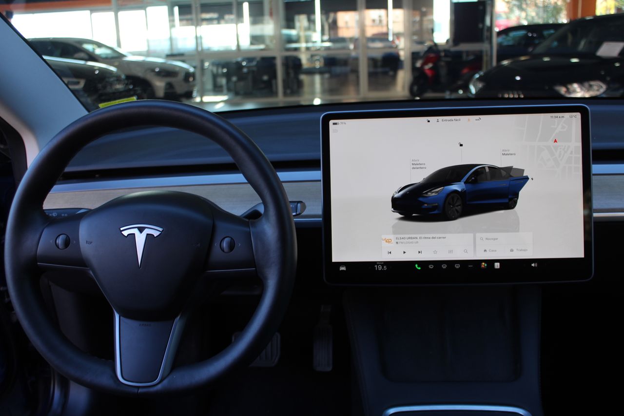 Foto Tesla Model 3 11