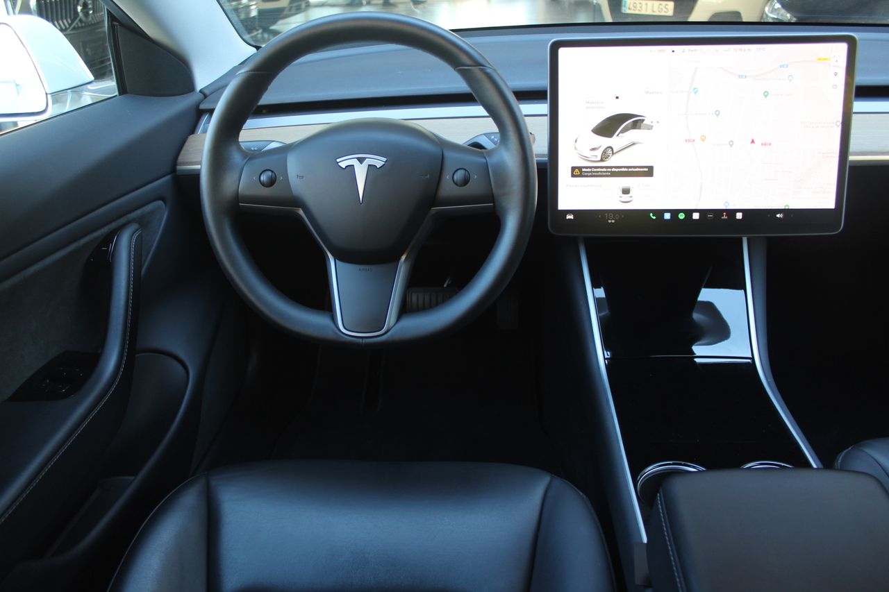 Foto Tesla Model 3 10