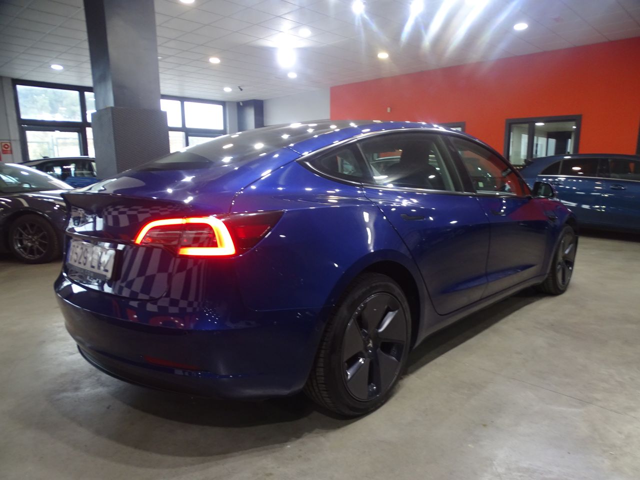 Foto Tesla Model 3 5