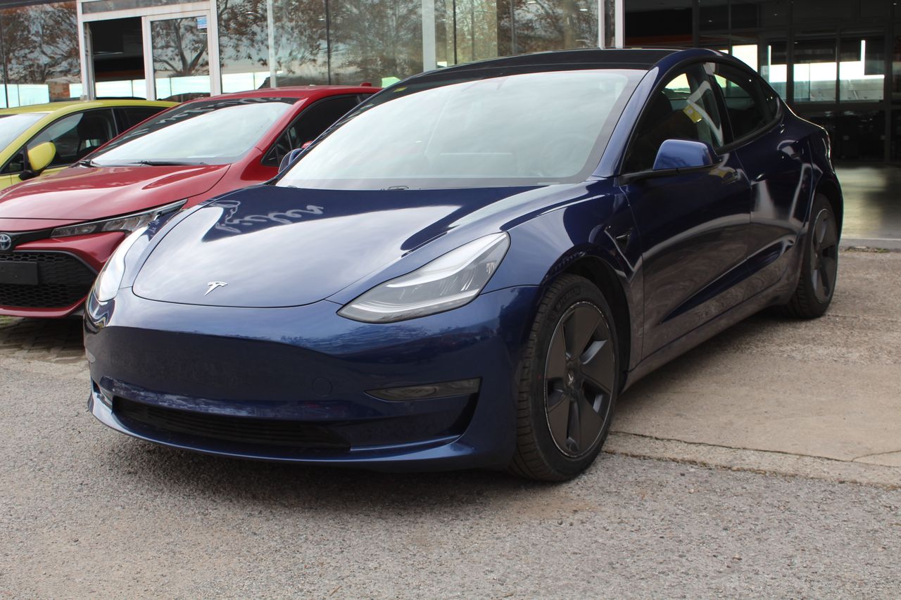 Foto Tesla Model 3 2