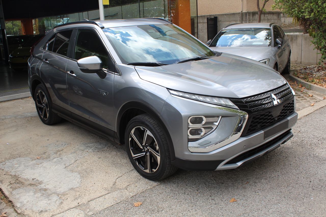 Foto Mitsubishi Eclipse Cross 3