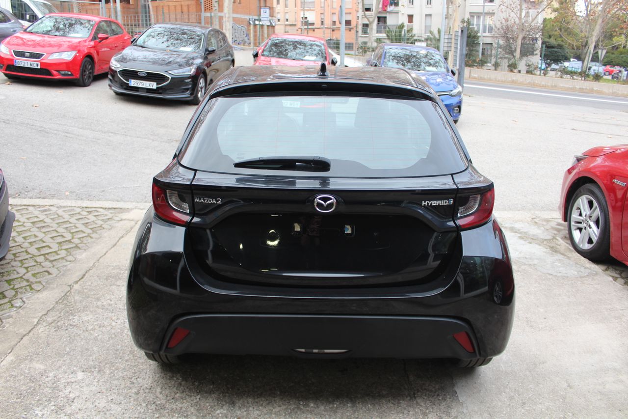 Foto Mazda Mazda2 6