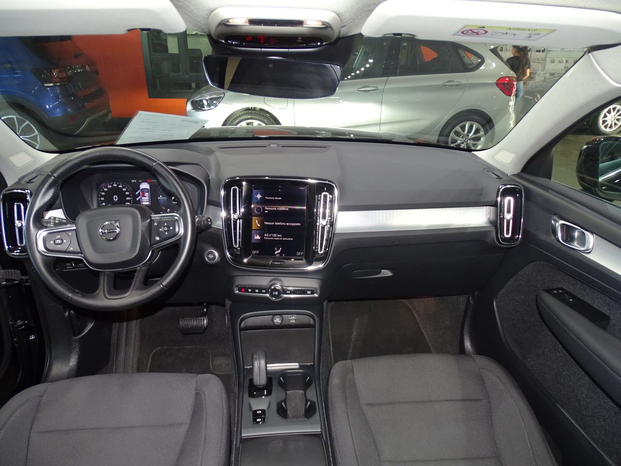 Foto Volvo XC40 12