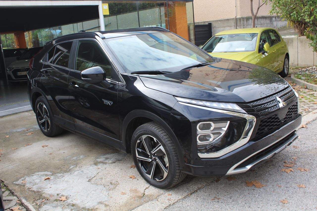 Foto Mitsubishi Eclipse Cross 4