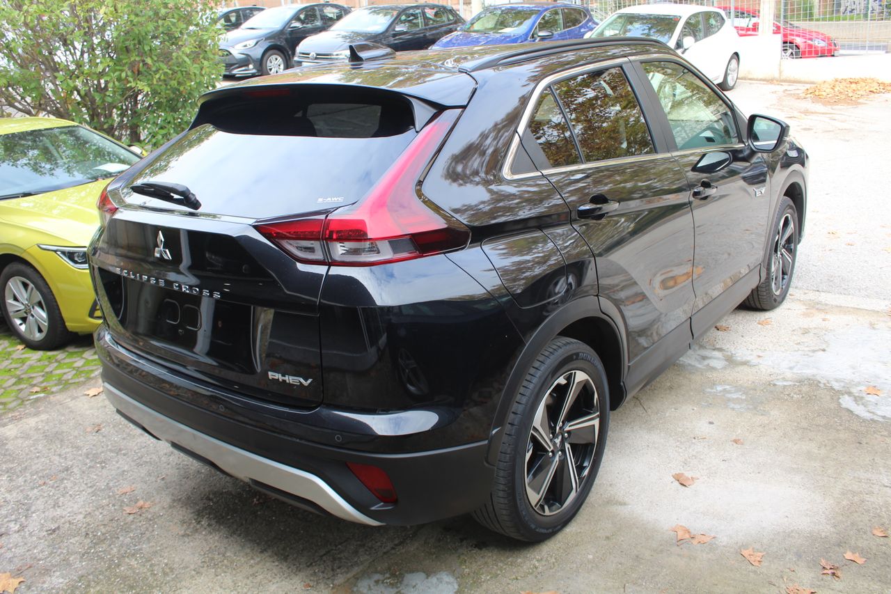 Foto Mitsubishi Eclipse Cross 7