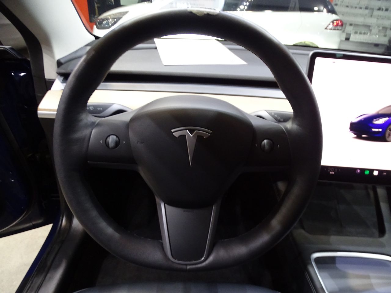 Foto Tesla Model 3 11