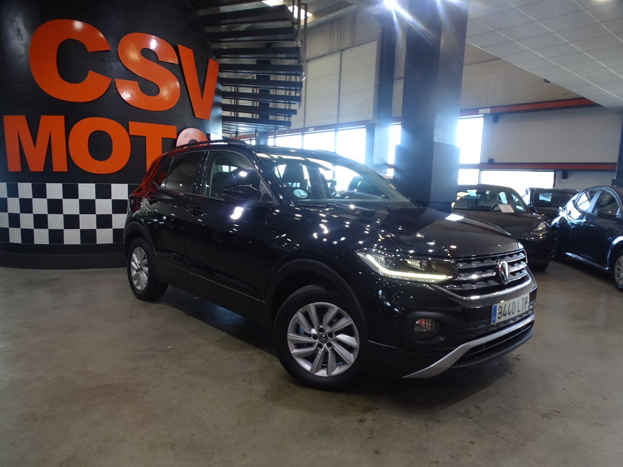 Foto Volkswagen T-Cross 4