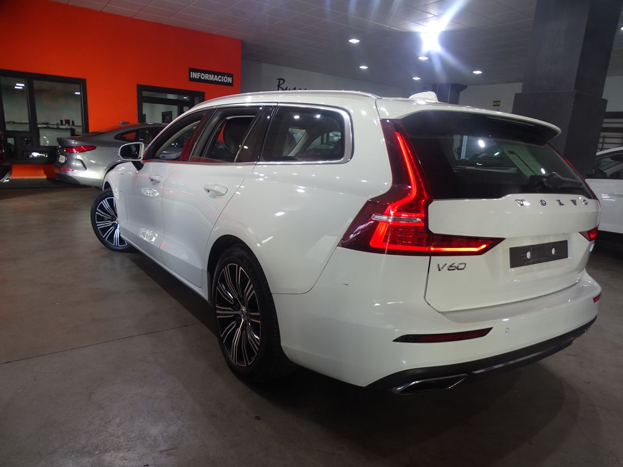 Foto Volvo V60 5