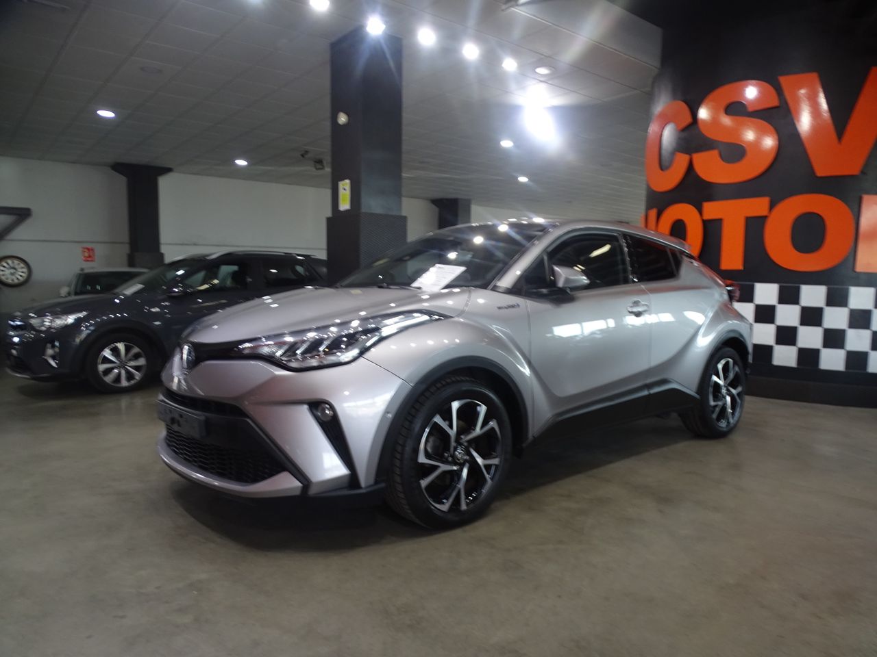 Foto Toyota C-HR 1