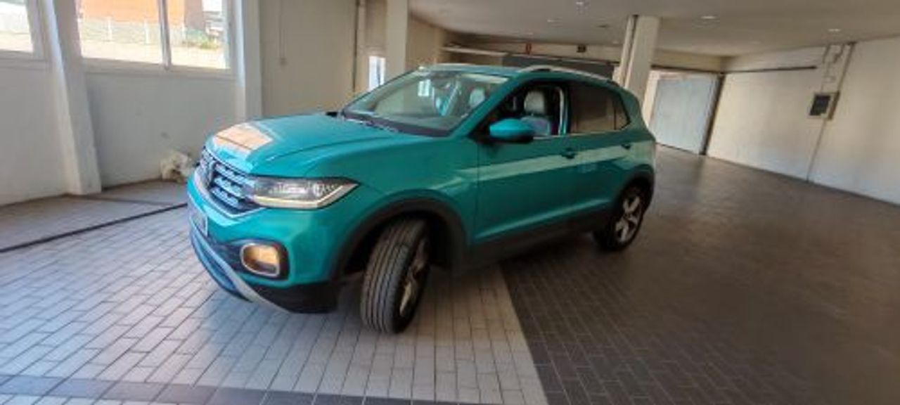 Foto Volkswagen T-Cross 1