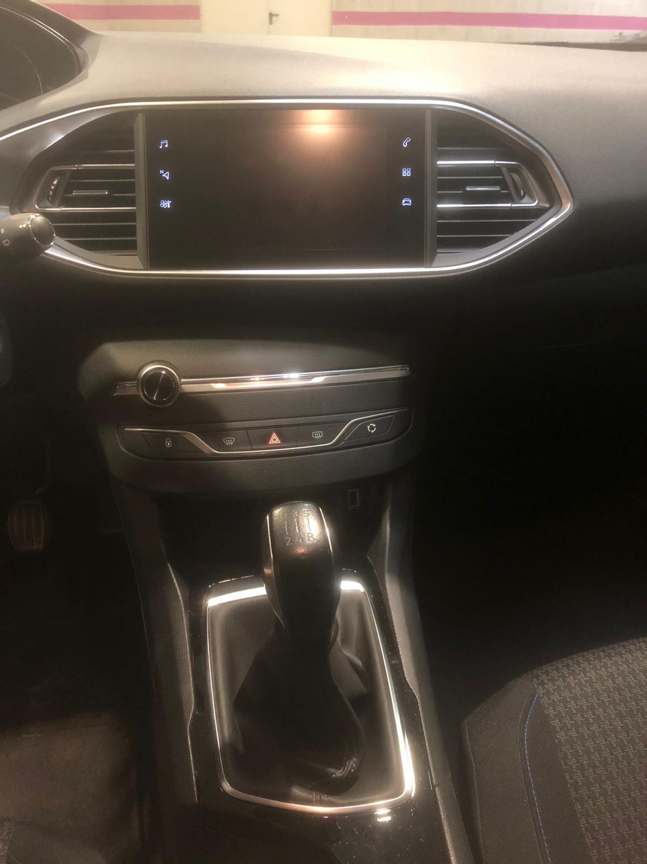 Foto Peugeot 308 4