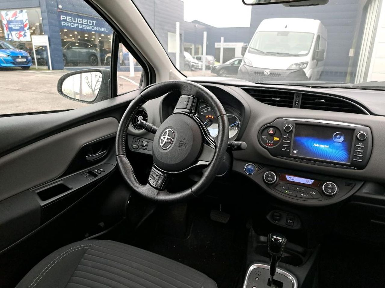 Foto Toyota Yaris 4