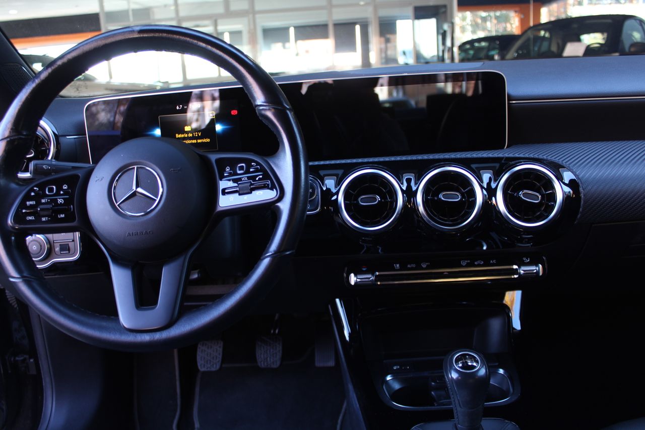 Foto Mercedes-Benz Clase CLA 10