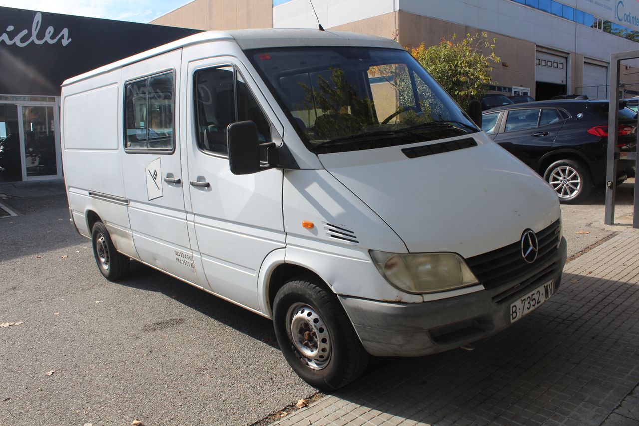 Foto Mercedes-Benz Sprinter 3