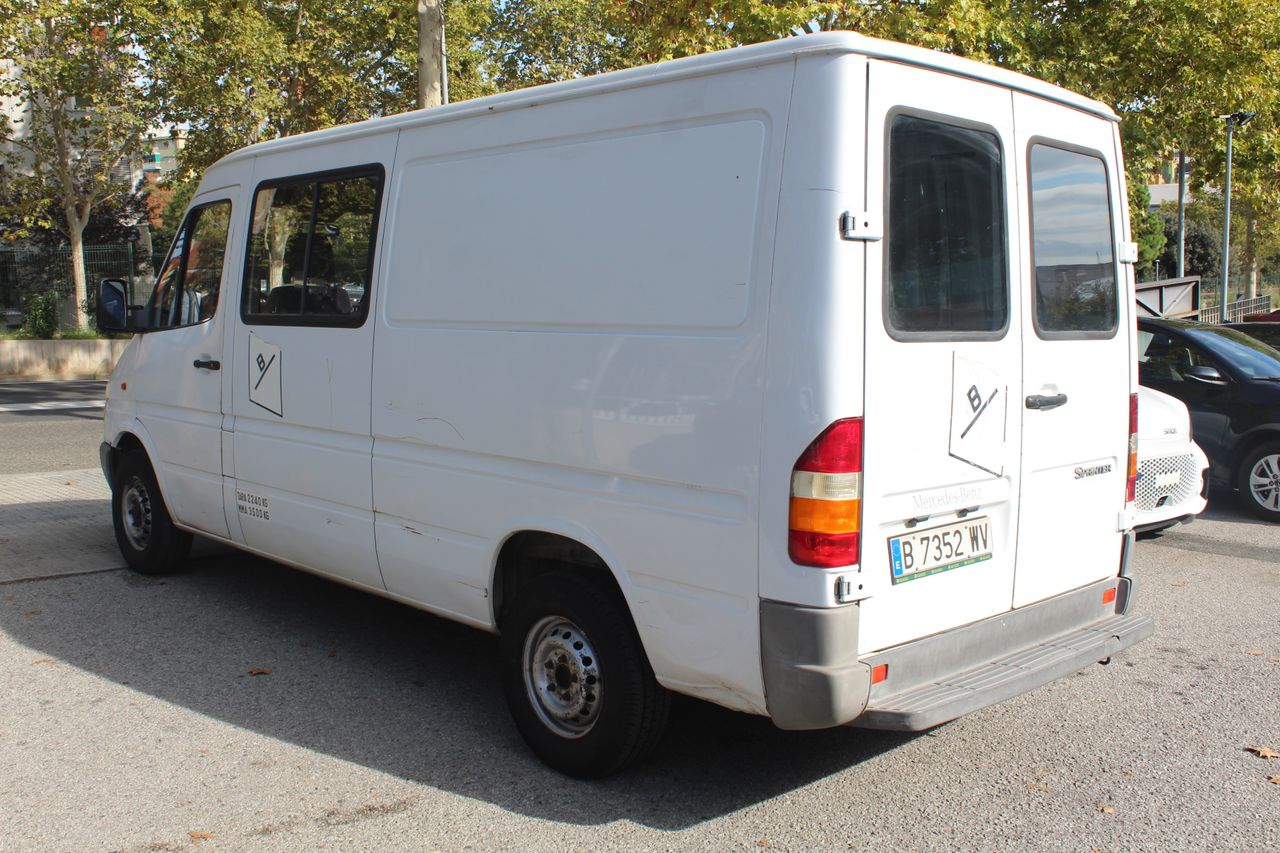 Foto Mercedes-Benz Sprinter 4