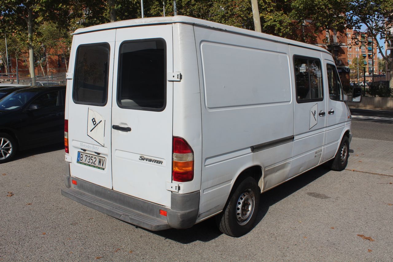 Foto Mercedes-Benz Sprinter 6