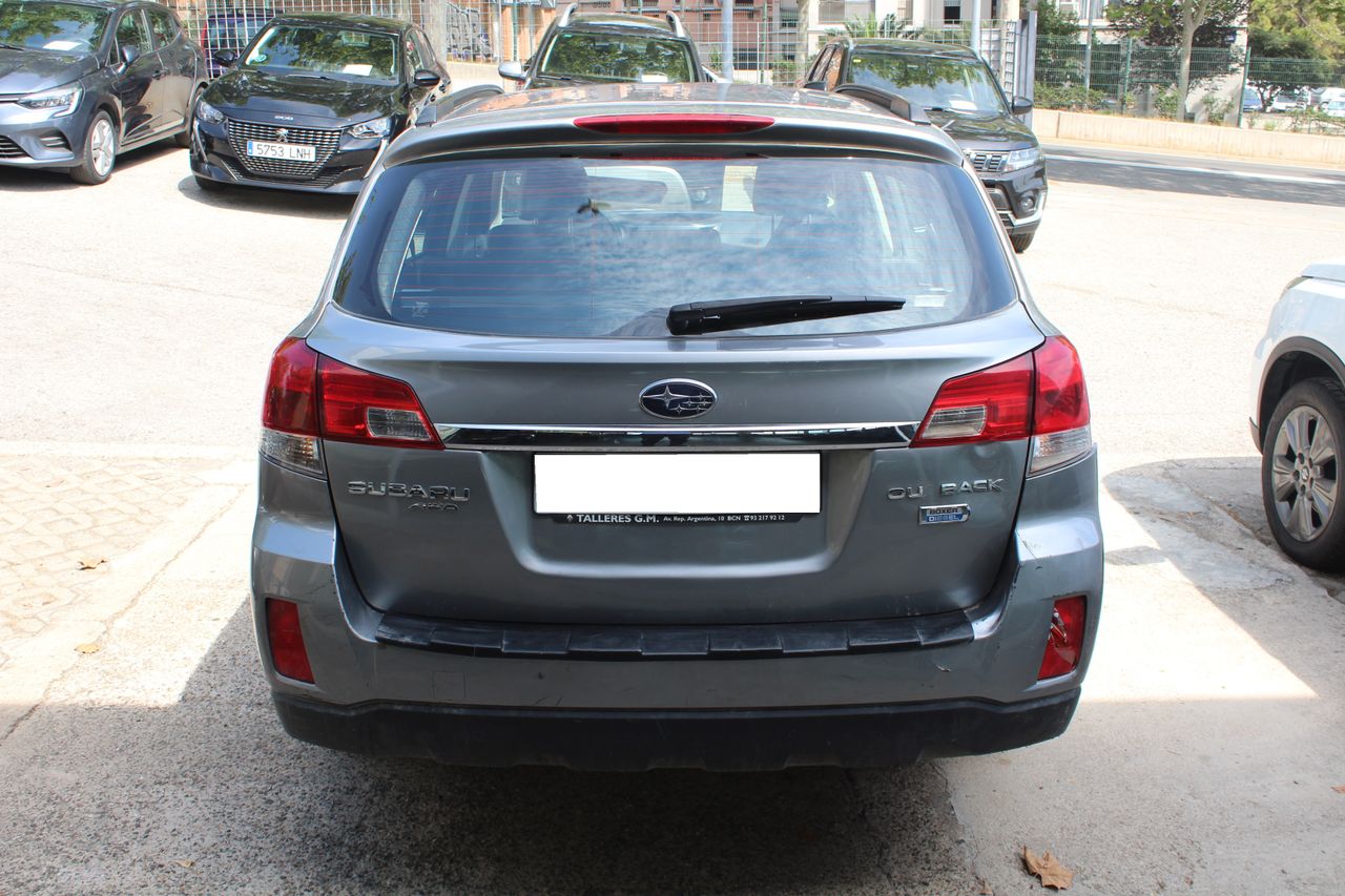 Foto Subaru Outback 5