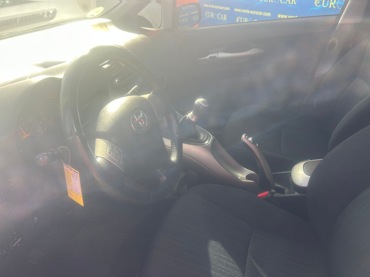 Foto Toyota Auris 11