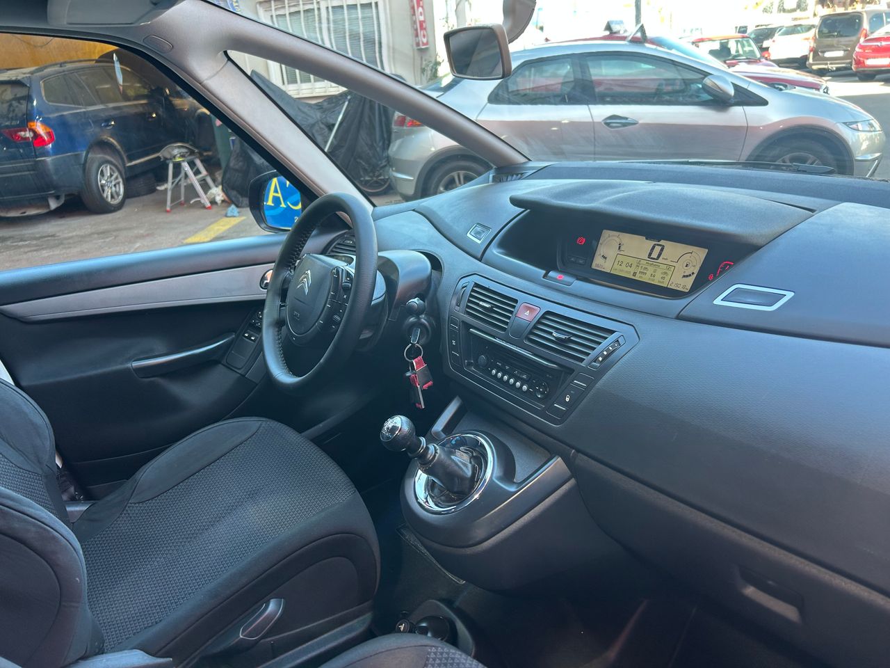 Foto Citroën C4 Picasso 17