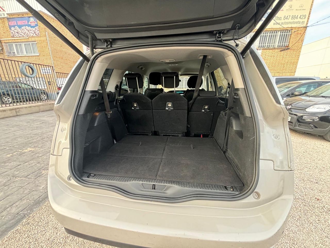 Foto Citroën C4 Spacetourer 25