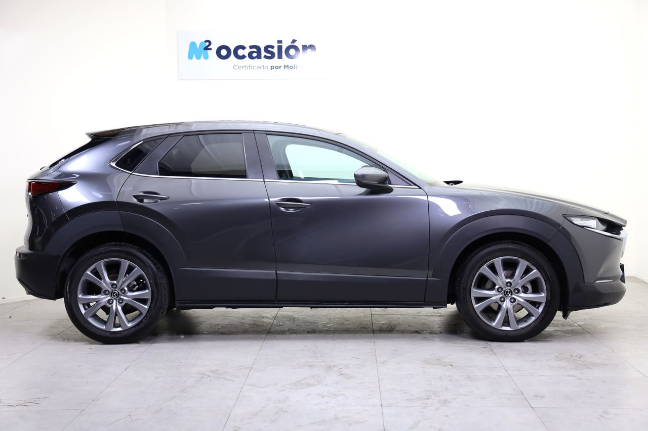 Foto Mazda CX-30 4