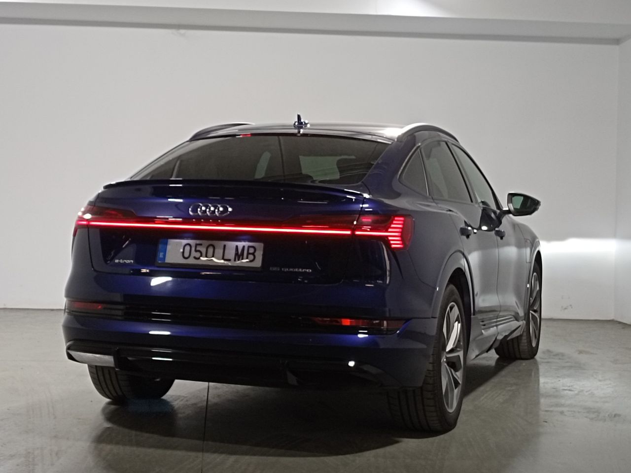 Foto Audi E-tron 2