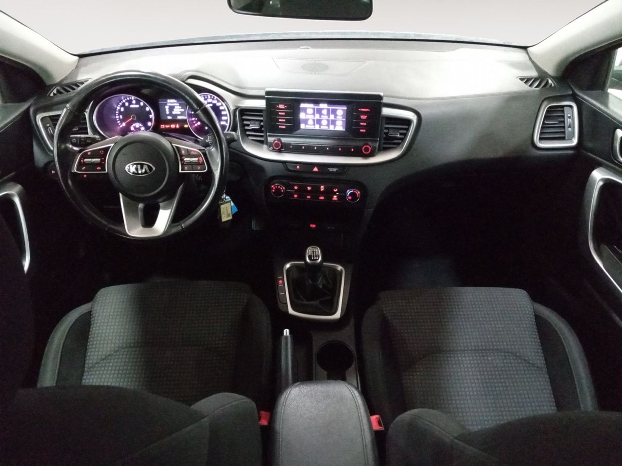 Foto Kia Ceed 6