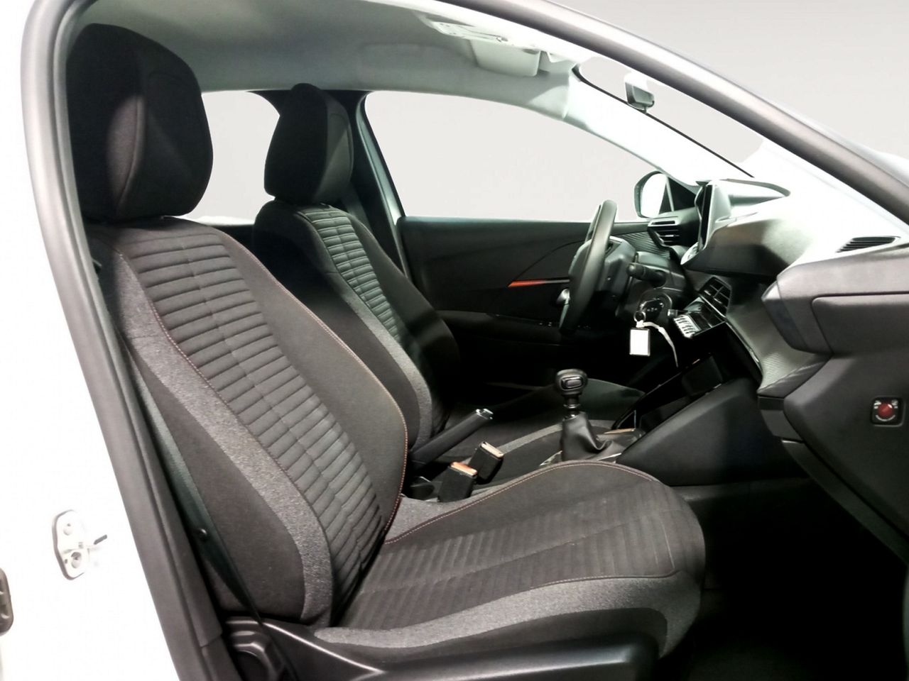 Foto Peugeot 208 10