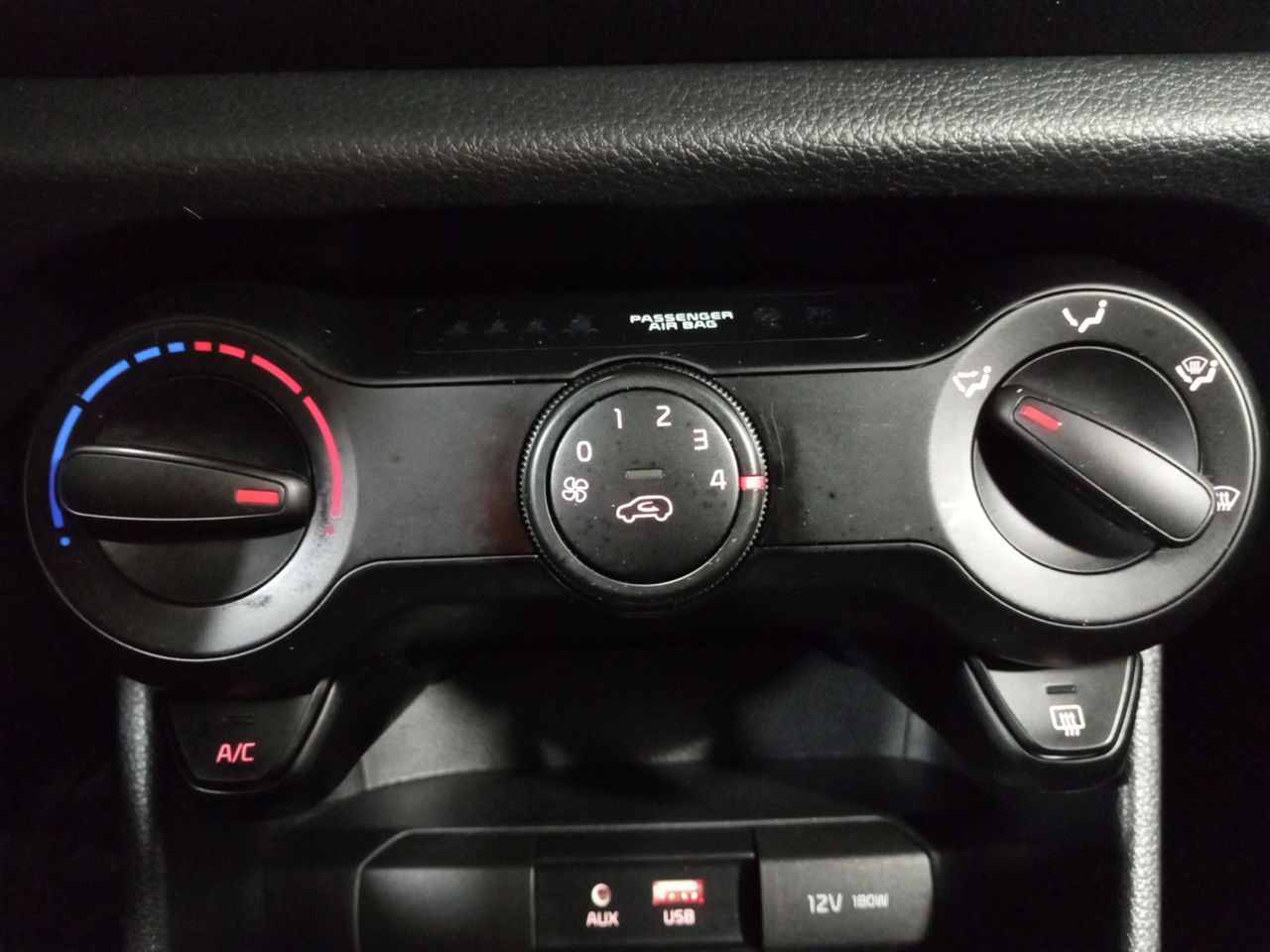 Foto Kia Picanto 17