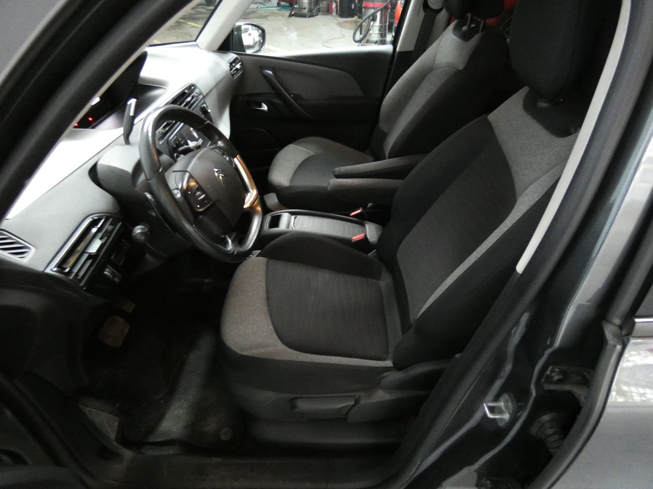 Foto Citroën C4 Picasso 8