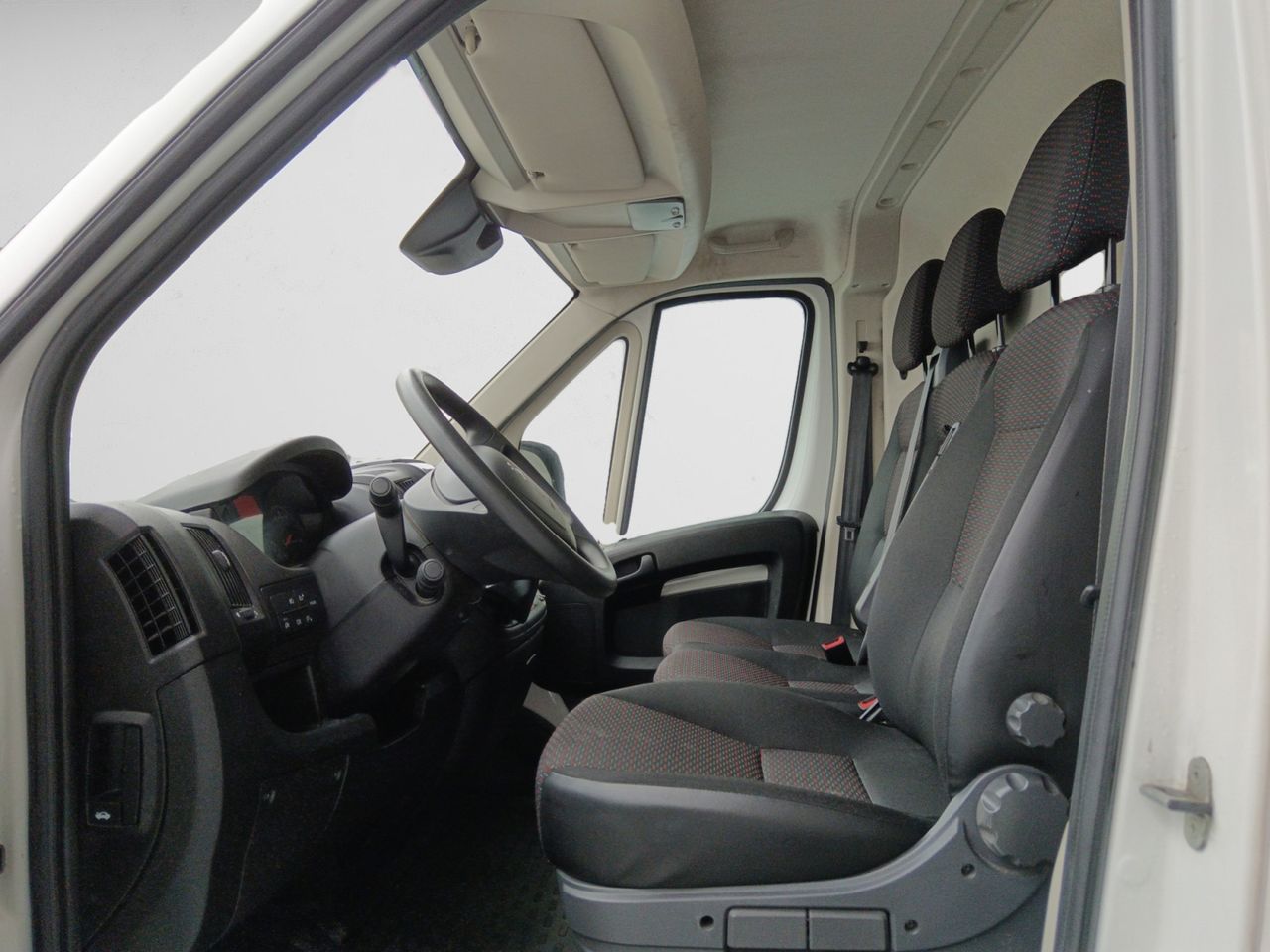 Foto Peugeot Boxer 8